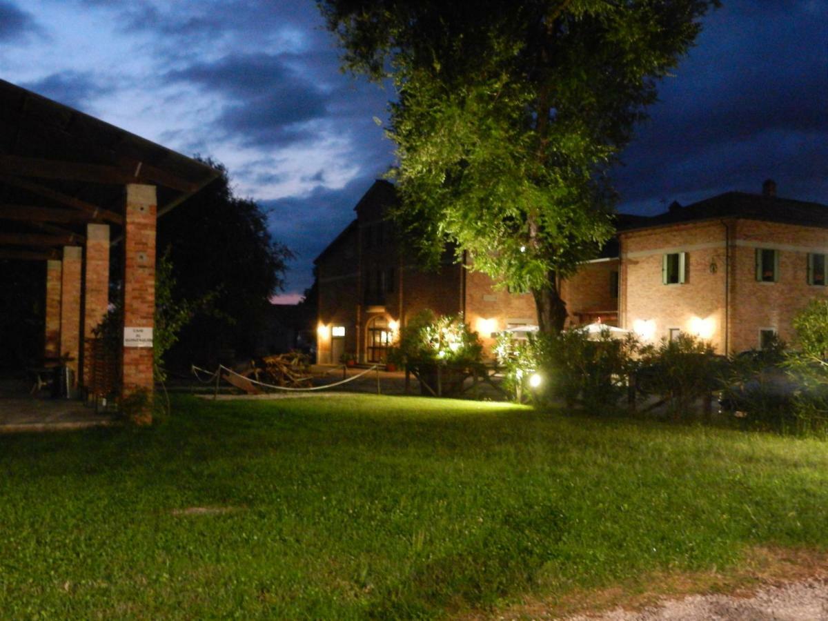 Agriturismo Le Giarine 福利亚诺 外观 照片