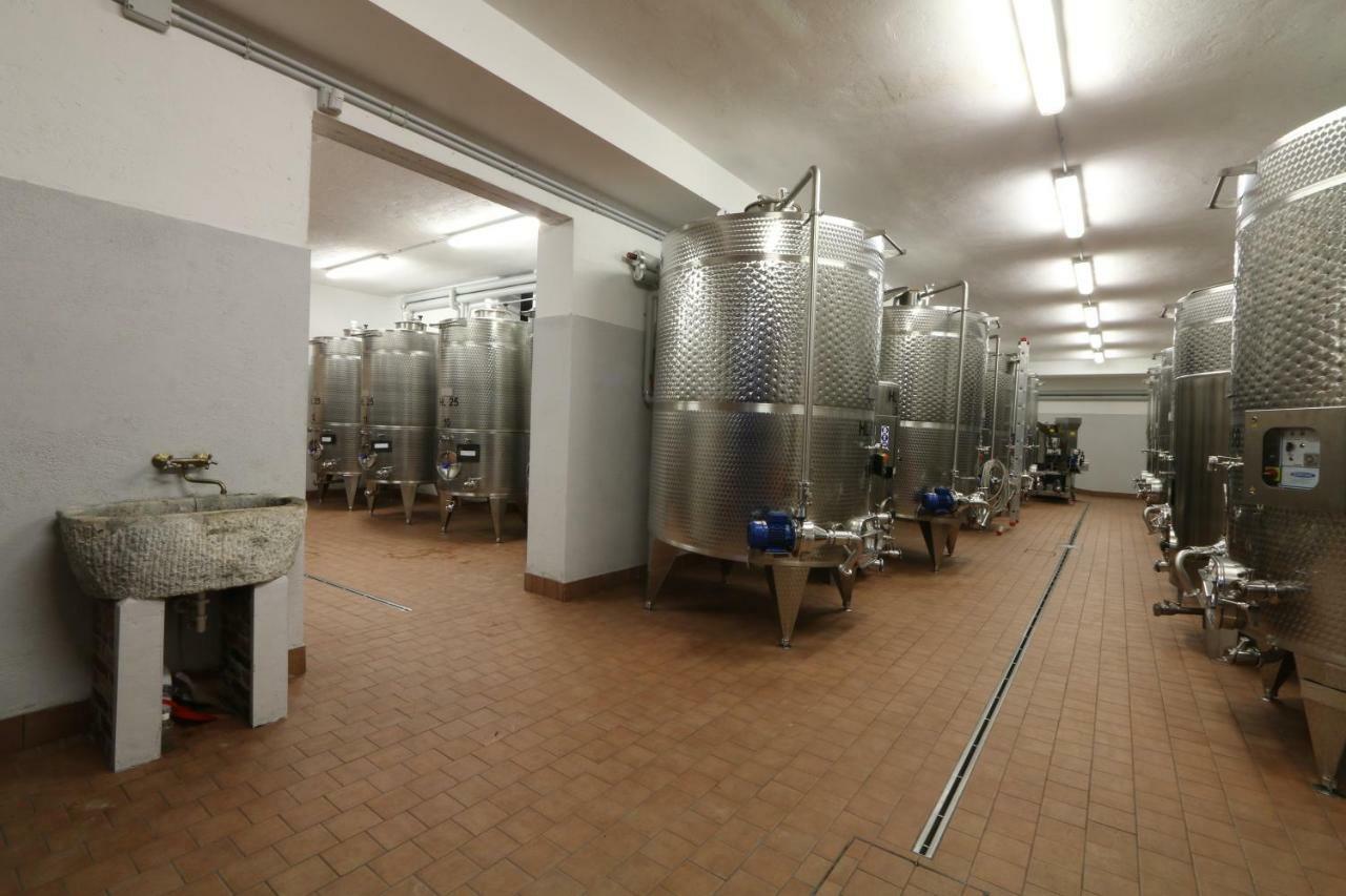 Agriturismo Le Giarine 福利亚诺 外观 照片